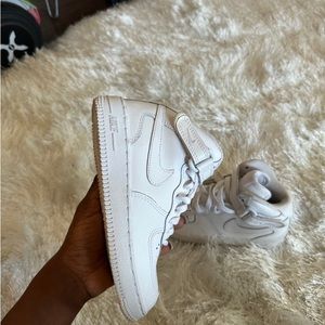 Air Force 1 high top kids size 13 boys